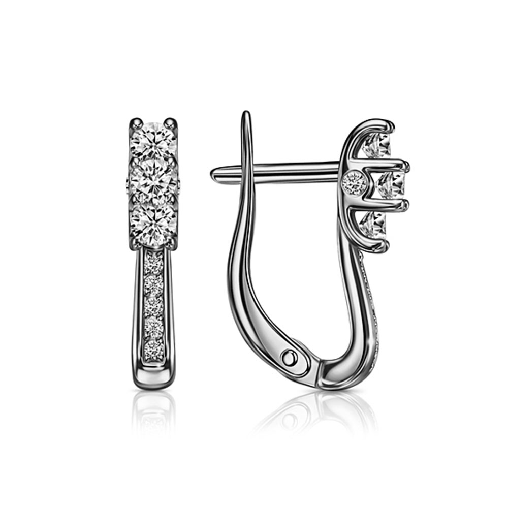 Серьги из серебра с камнями Фианит